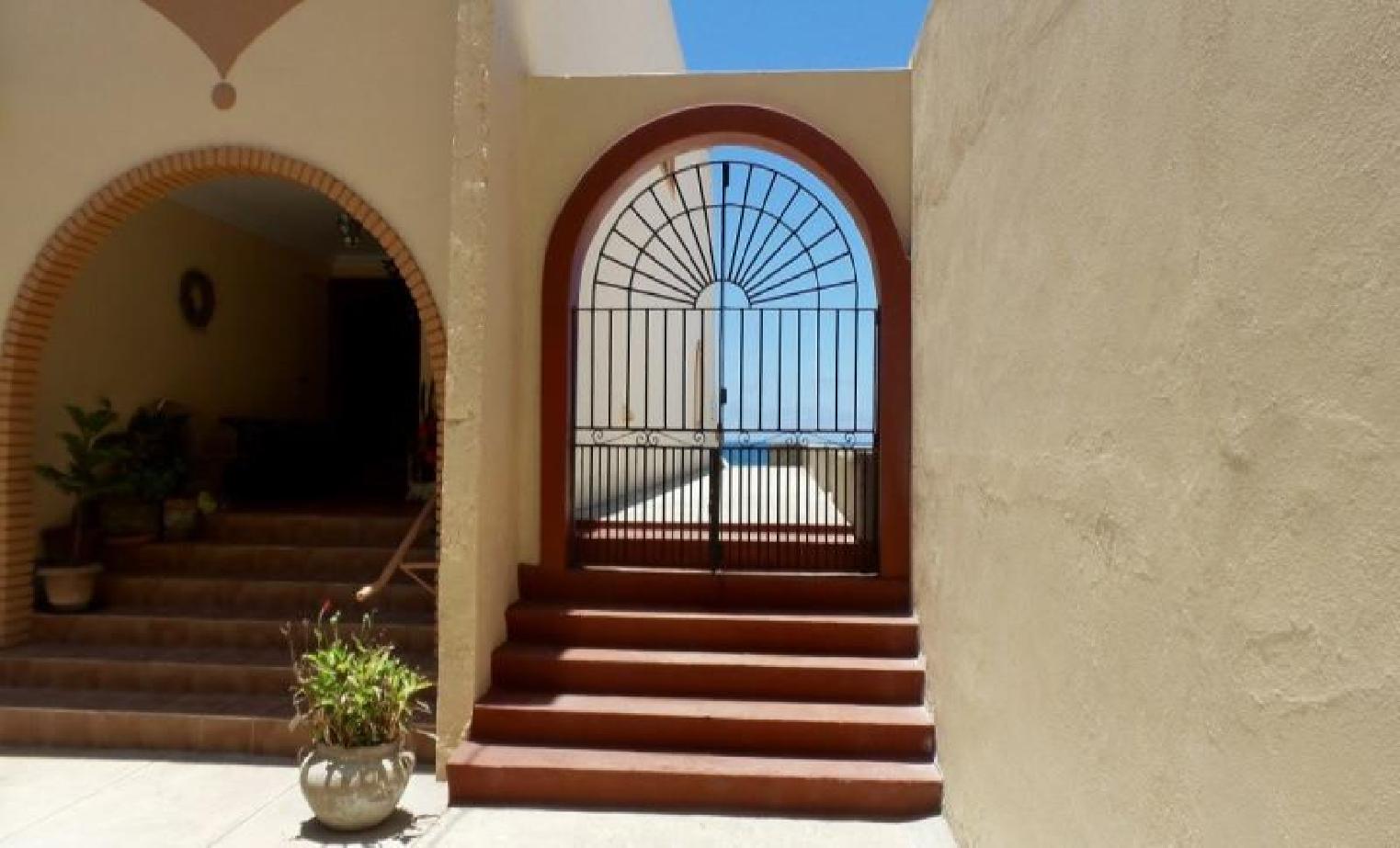 VILLAS LOS CERRITOS REMAX Sunset Eagle