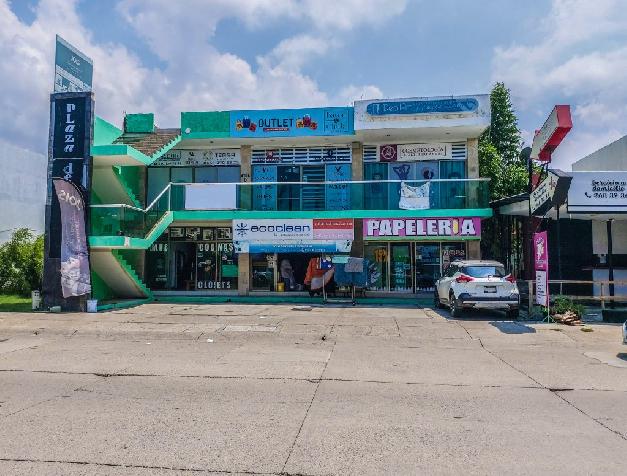 EXCELLENT LOCATION WITH INCREASING VALUE.                                                                                                             