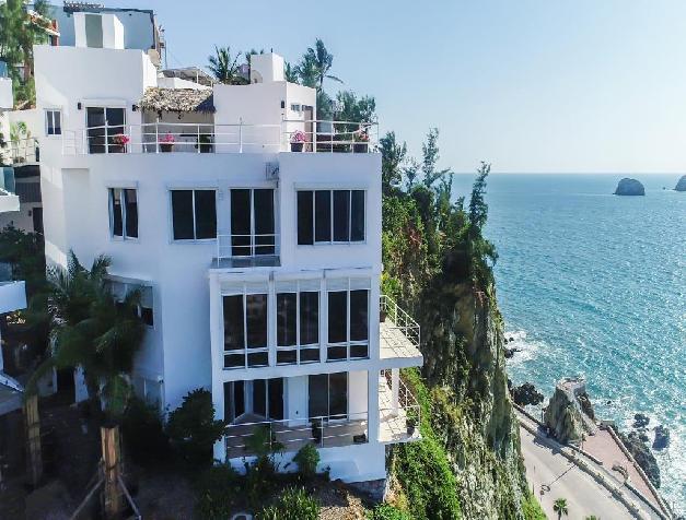 LUXURY HOUSE WITH SEA VIEW FOR SALE IN BALCONES DE LOMA LINDA                                                                                         