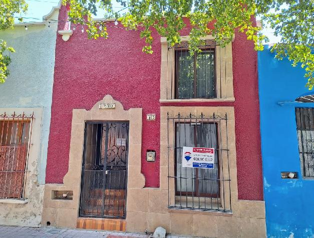 Mexican Style House half a block from Machado Square