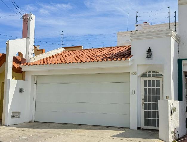 Beautiful house on sale  in Sabalo Country